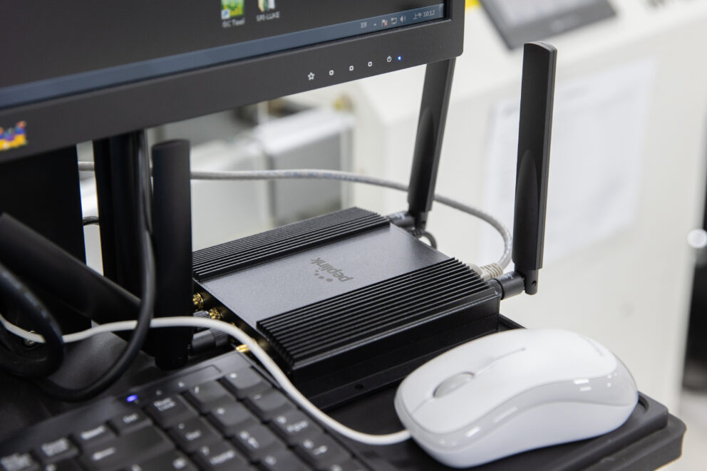 MAX BR1 Pro 5G | MAX-BR1-PRO-5GK-T-PRM