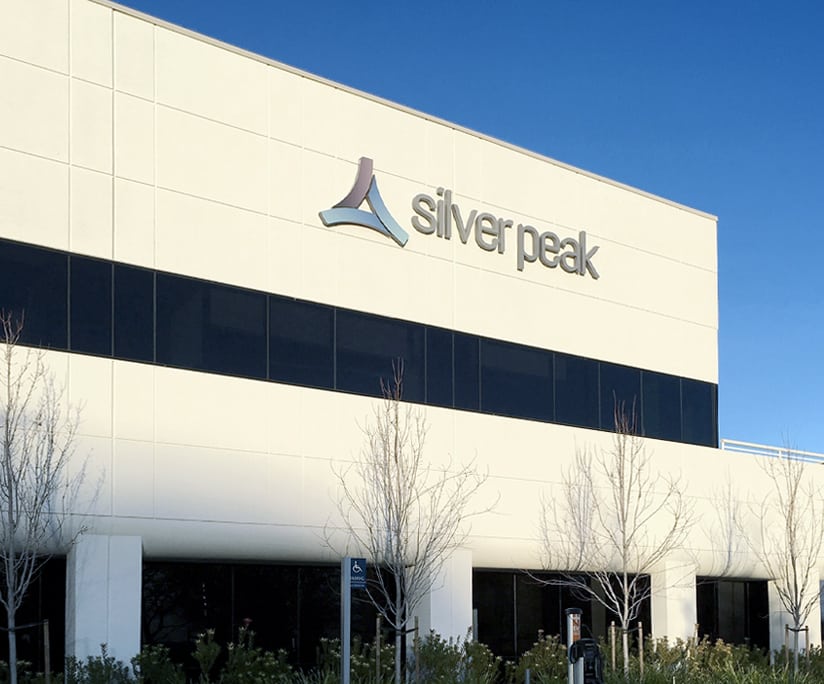 Partnerschaft mit Silver Peak