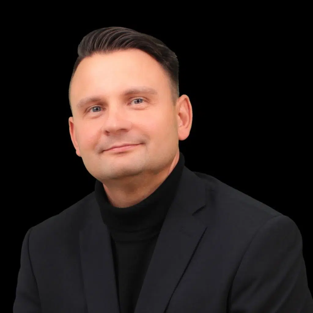 Johannes Fickeis Amministratore delegato Architetto SD-WAN Formatore PCE certificato Peplink