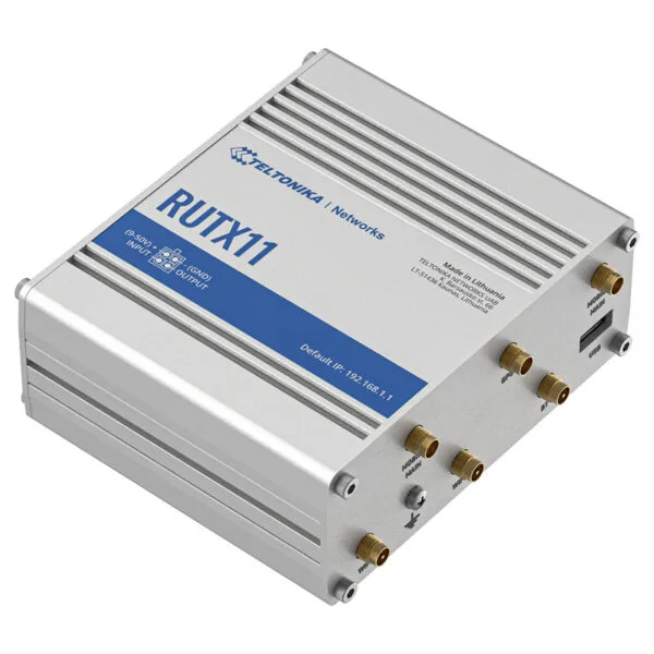 Teltonika RUTX11 lado derecho