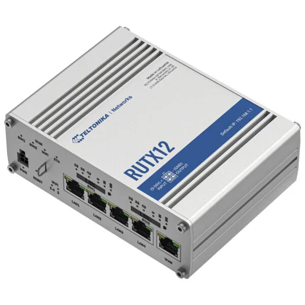Teltonika RUTX12 lato sinistro