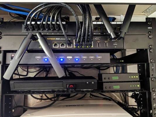 2.5gbps quad cellular gigabit LTE Mobile Powerhousemax Hd4 MBX