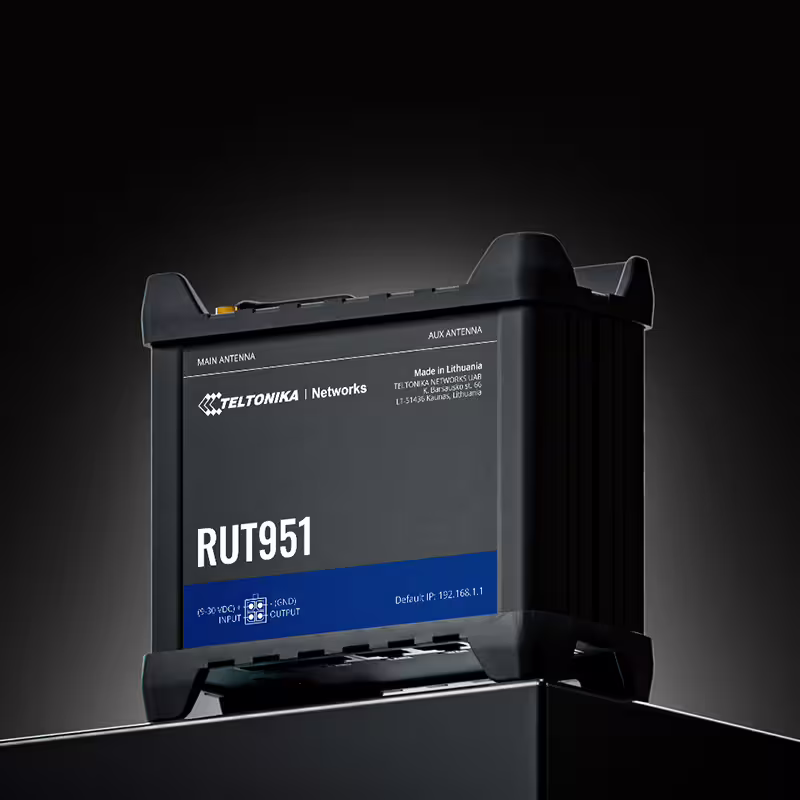 Teltonika RUT 951 negro