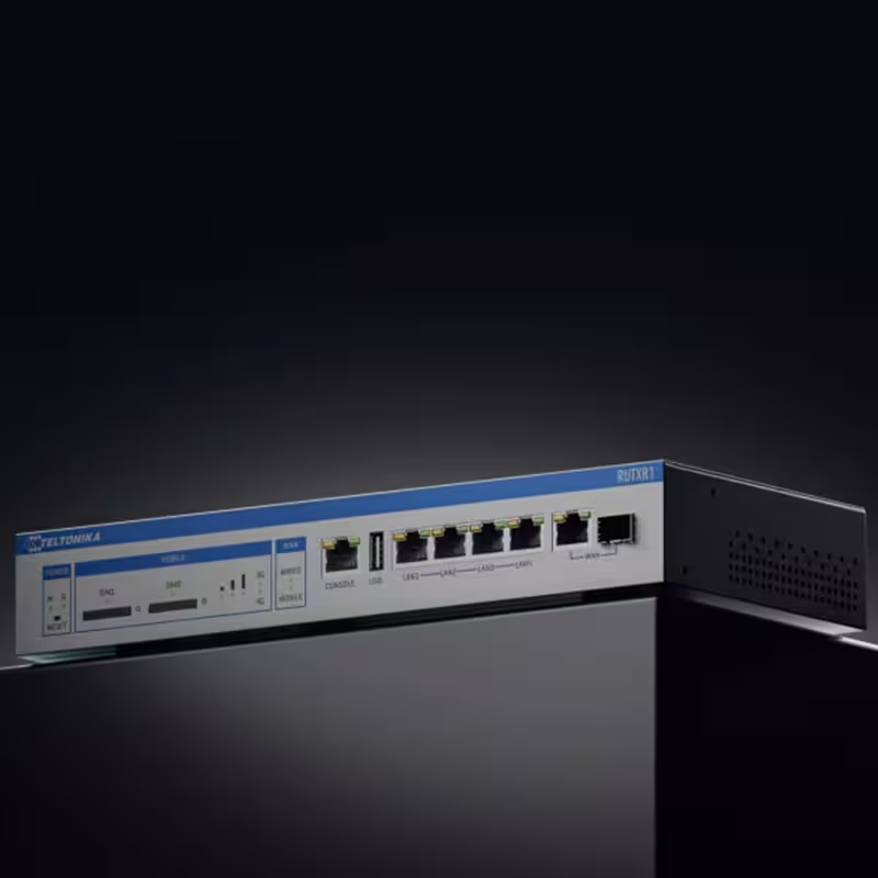 Enrutador Teltonika con puertos Ethernet