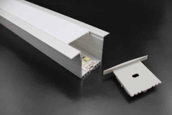Aluminiumprofil für LED-Lichtleisten mit Abdeckung